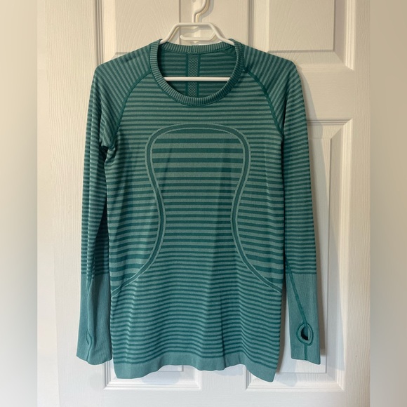 Lululemon Swiftly Tech Long Sleeve - Picture 3 of 8